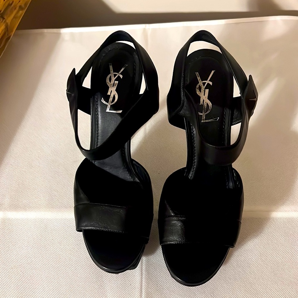 Yves Saint Laurent Black Strappy Heels. Size 38.5/7.5 Like New. - Picture 2 of 10